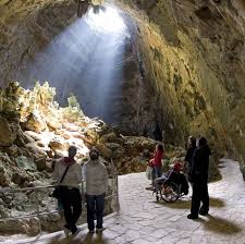 NCC Castellana Grotte - Noleggio con conducente Castellana Grotte